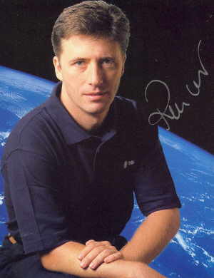 Roberto Vittori Autographs